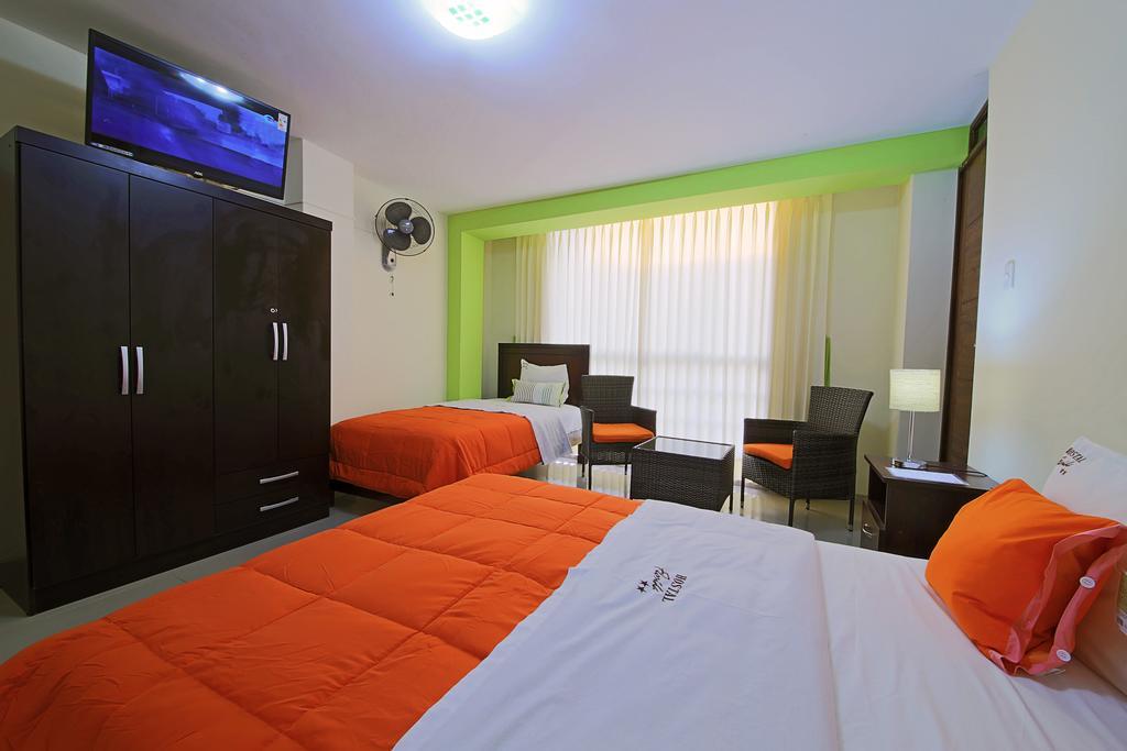 Hostal Florida Chiclayo Exterior photo