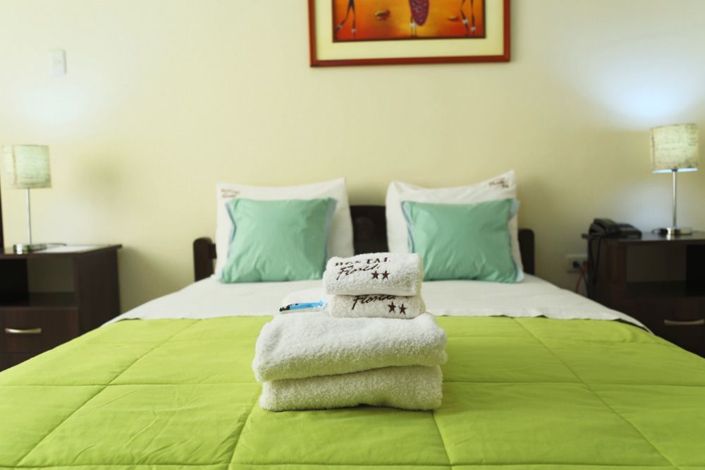 Hostal Florida Chiclayo Exterior photo